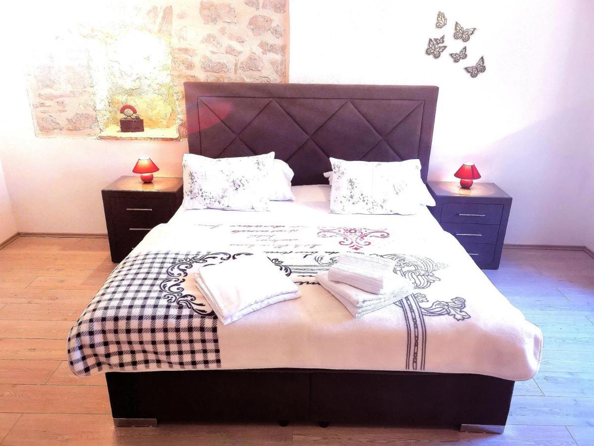 חוואר Apartments Ante מראה חיצוני תמונה